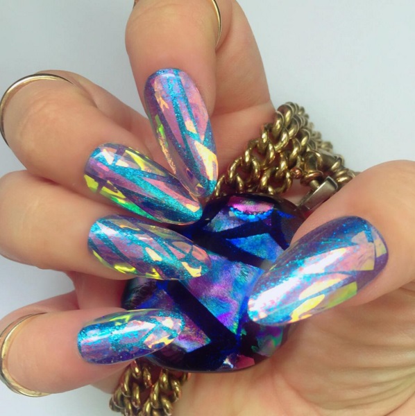 Metallic Opal Nails Make A Shimmering Splash On Social Media | BEAUTY