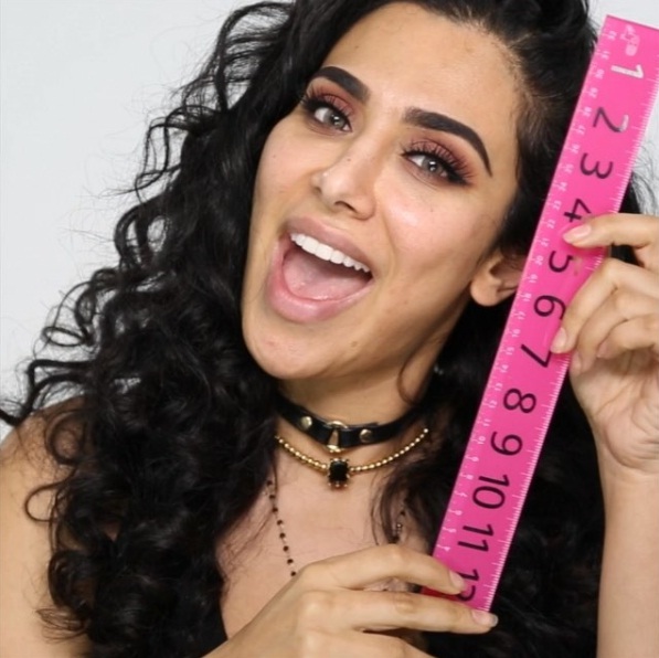 Huda Kattan on How to Contour Your Face