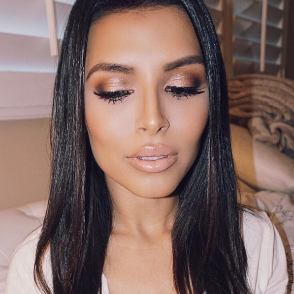 Champagne Eyeshadow Is Here- Raise Your Glass To This Hot Makeup | BEAUTY