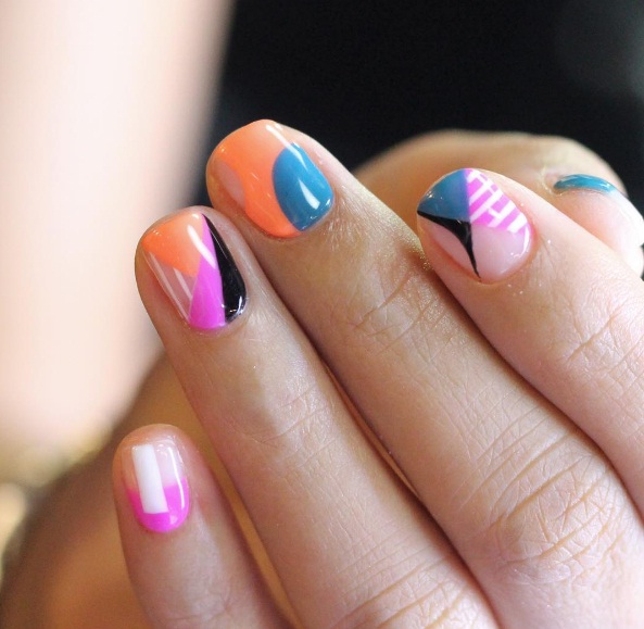 Graphic Nails Are An Artsy Spin On The Classic Manicure | BEAUTY