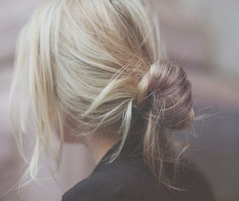 Banana Buns Are The Newest Fuss-Free Hairstyle Trend | BEAUTY