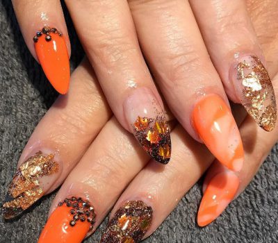 42 Autumn-Inspired Nail Designs To Try - The Nail Tech Org