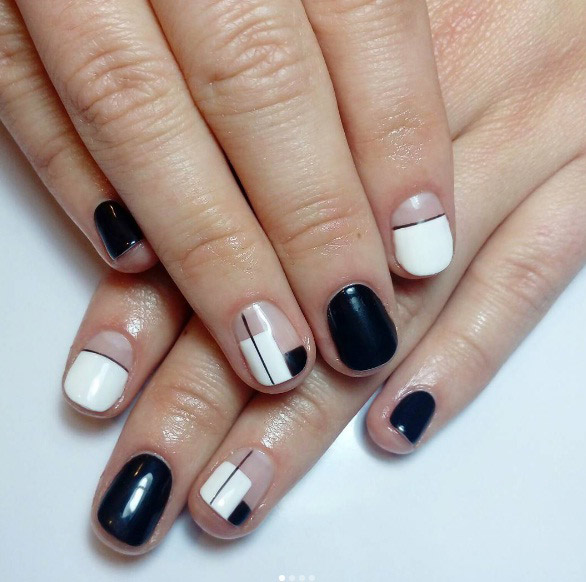 BLACK-AND-WHITE-NAILS-1 | BEAUTY