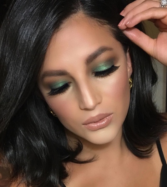 Pin de MissCalaisBeauty en Eye Makeup Ideas Sombras de ojos, Maquillaje de ojos