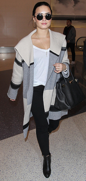 Demi Lovato Fashion Style  Demi lovato style outfits, Demi lovato