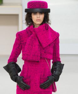 Fashionable Gloves To Keep You Warm And Cozy | FASHION