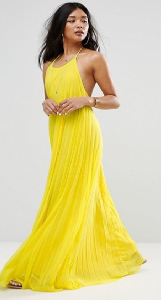 Get Jada Pinkett-Smith And Regina Hall’s Gorgeous Dresses From “Girls ...