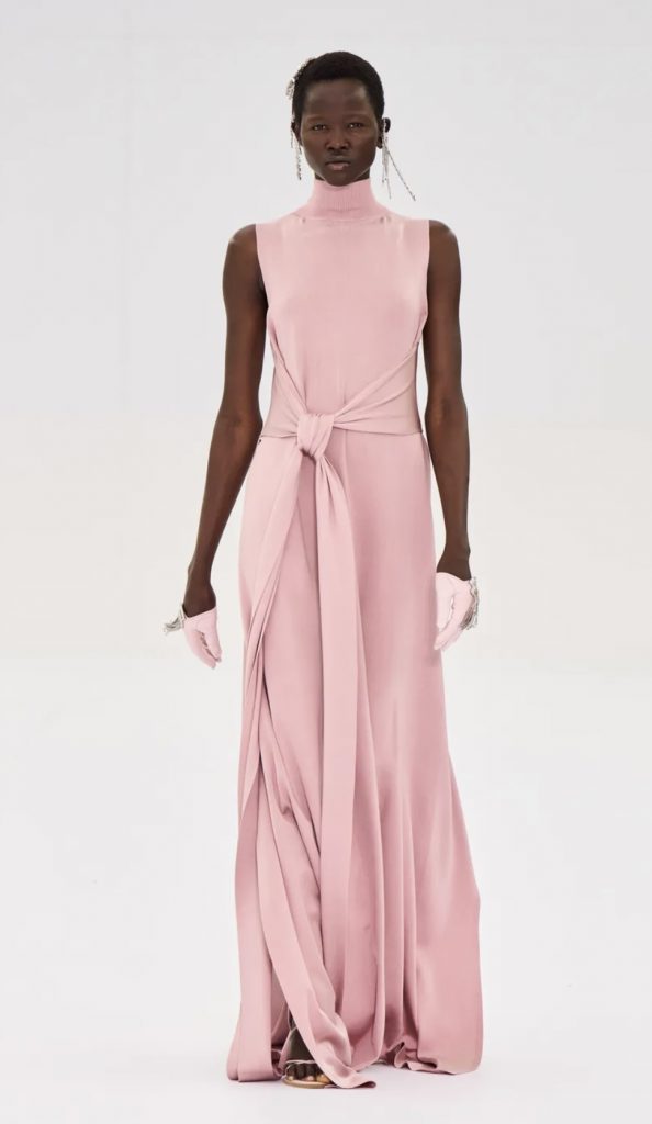 Chanel, Valentino, Fendi Haute Couture Pink Fashion Outfits